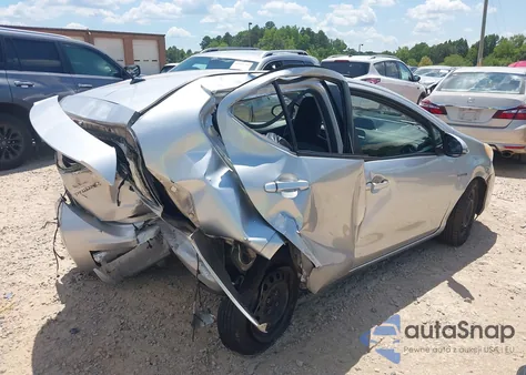 2013 Toyota Prius C One z USA, uszkodzony, nr VIN JTDKDTB39D1547449